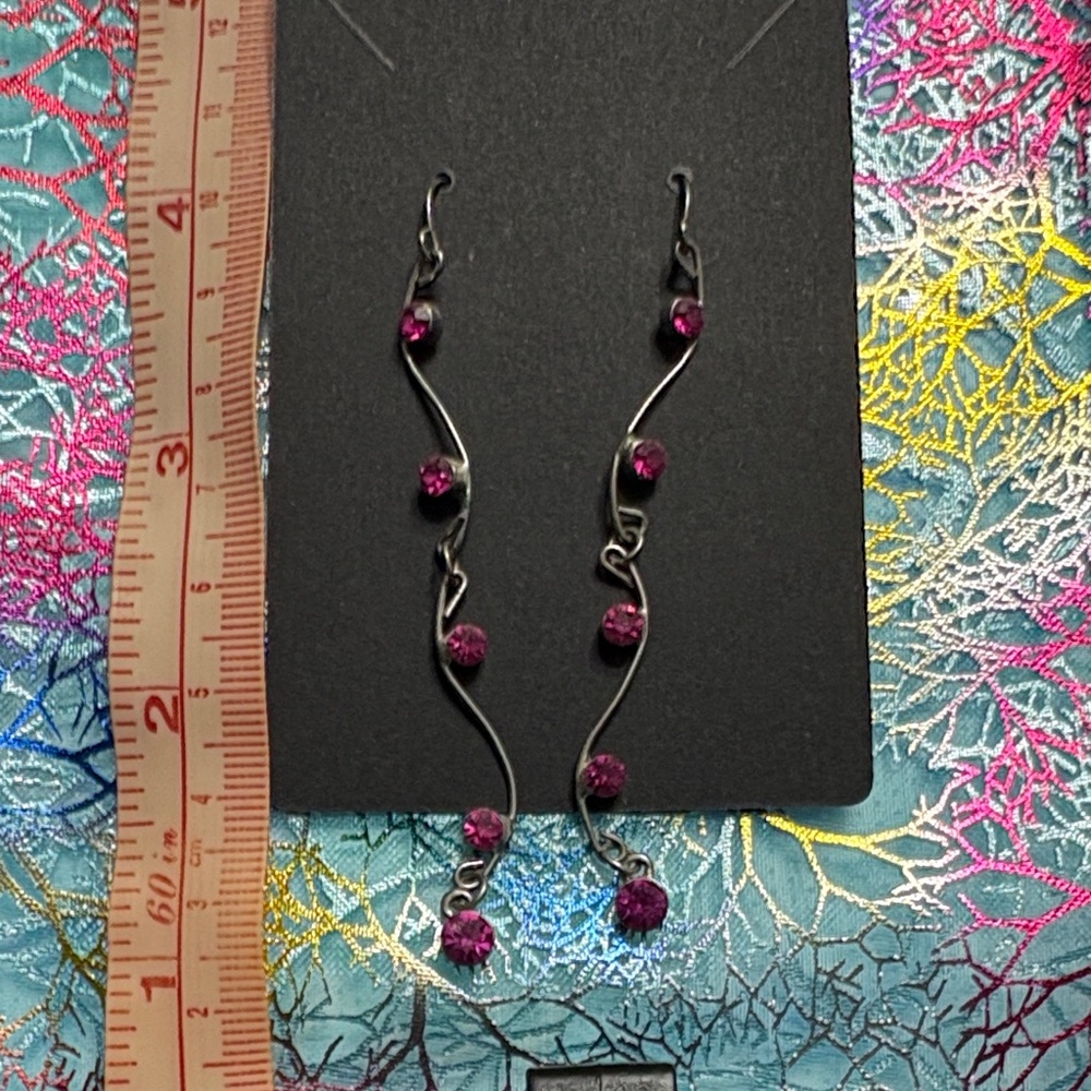 🖤Elegant Silver and Purple Dangle Earrings🖤